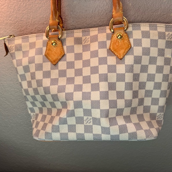Louis Vuitton cream and Tan Checkered Tote - Picture 1 of 8
